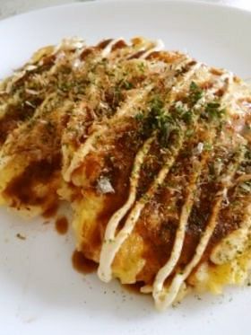 ランチに☆残ったご飯でお好み焼き〜♪